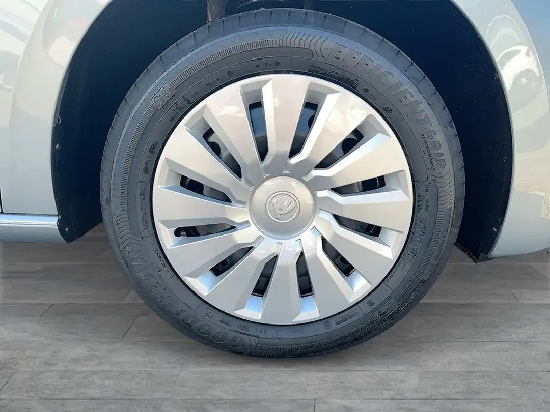 Skoda Scala - Thumbnail 7