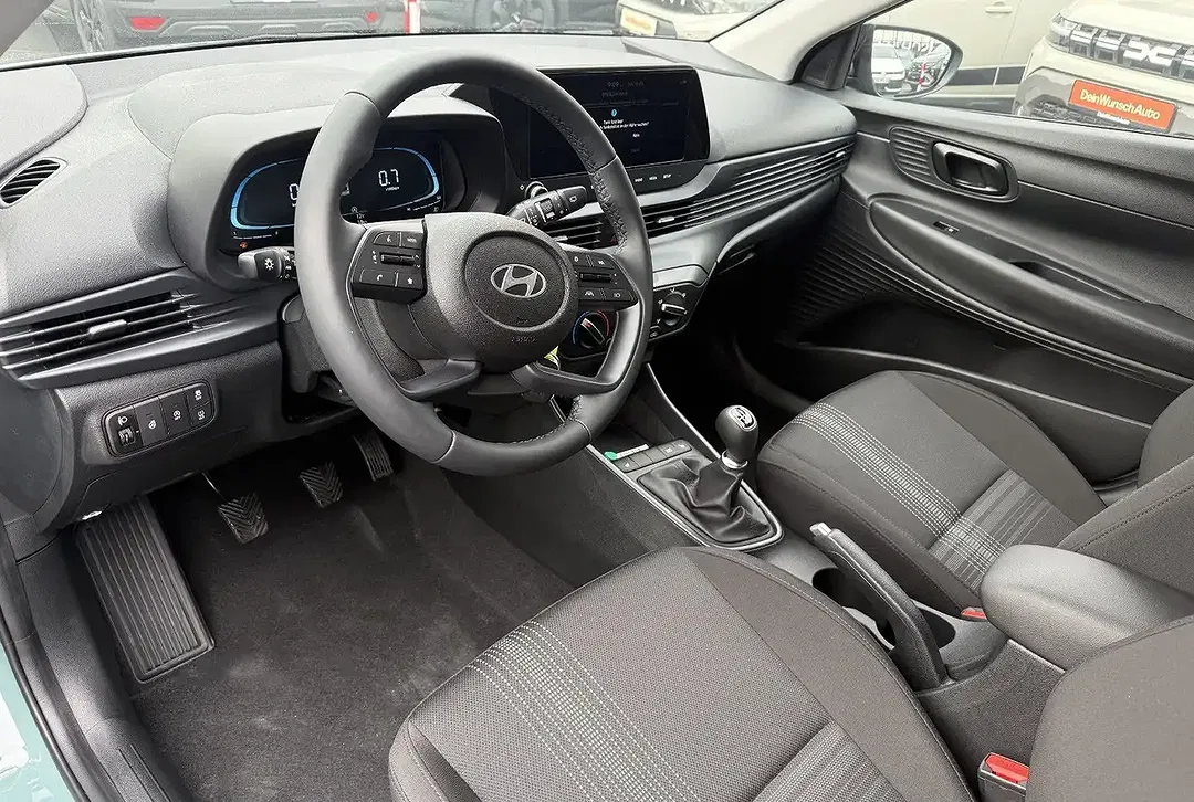 Hyundai i20 - Thumbnail 10