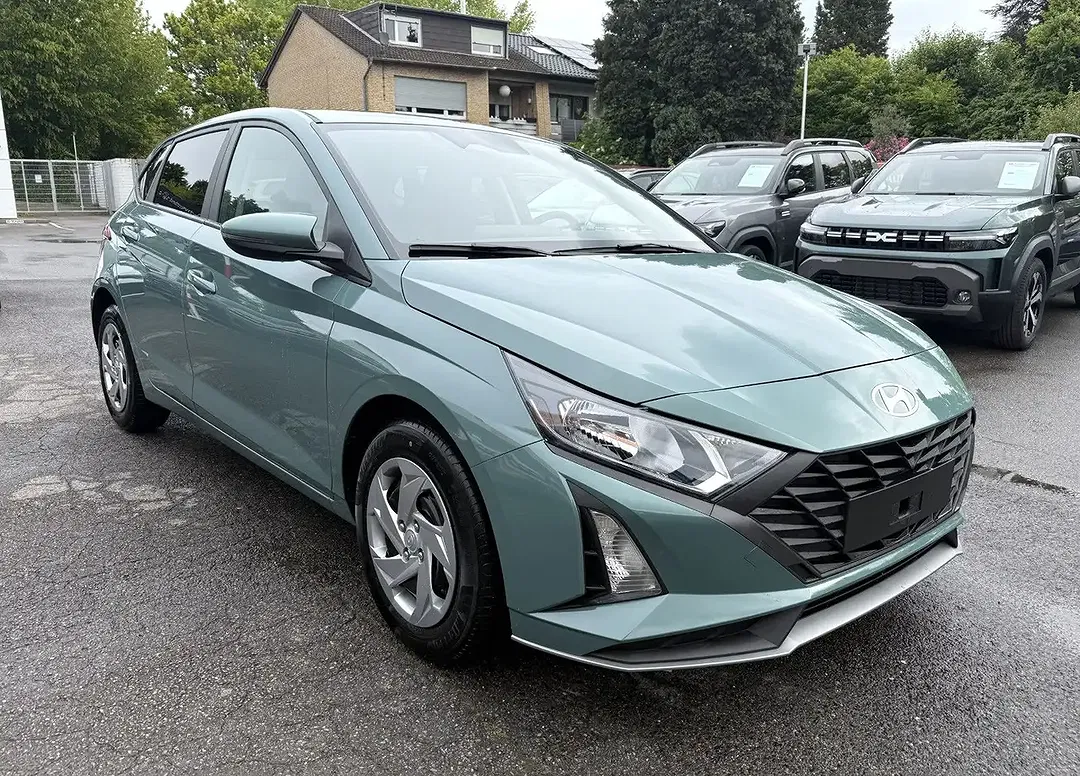 Hyundai i20 - Thumbnail 4
