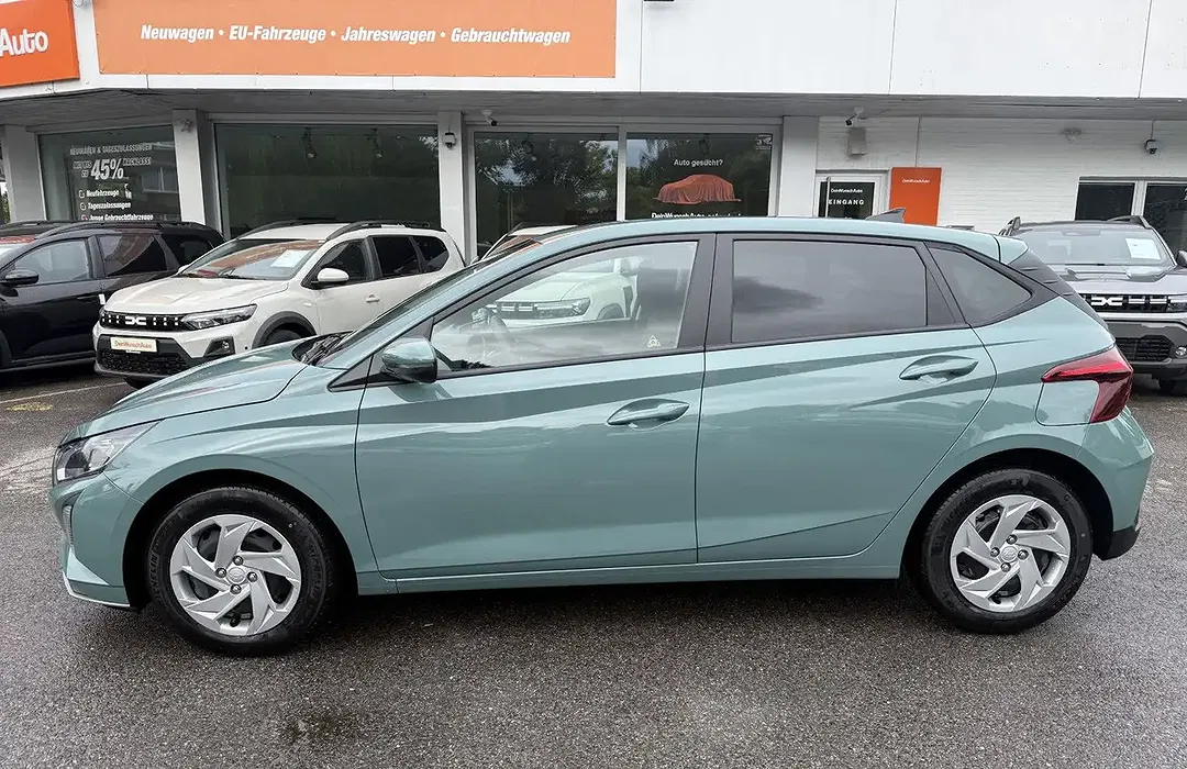 Hyundai i20 - Thumbnail 5