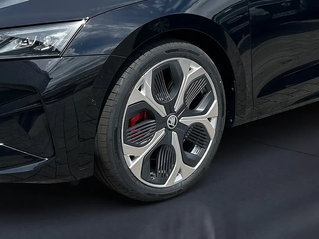 Skoda Octavia - Thumbnail 4