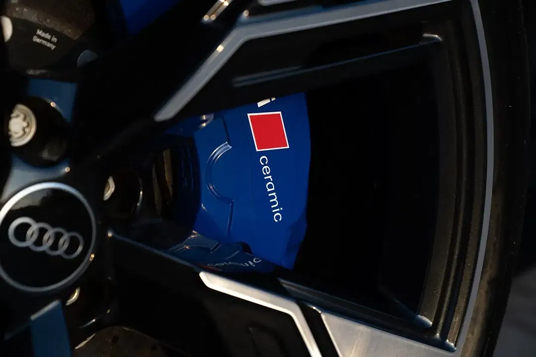 Audi RS6 - Thumbnail 7
