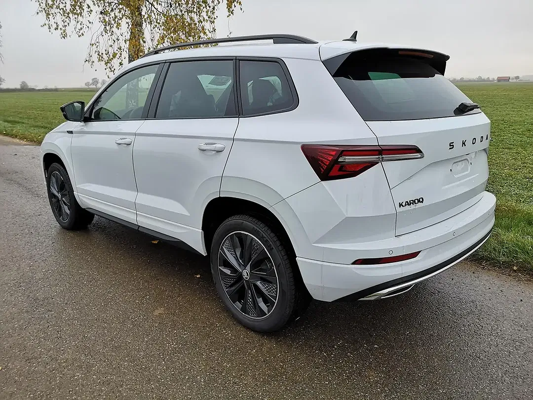 Skoda Karoq - Thumbnail 2