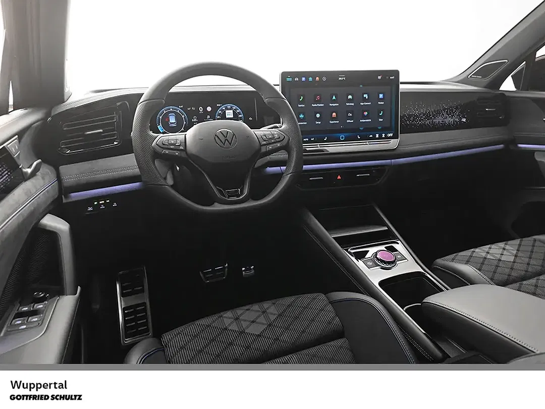 Volkswagen Tiguan - Thumbnail 14