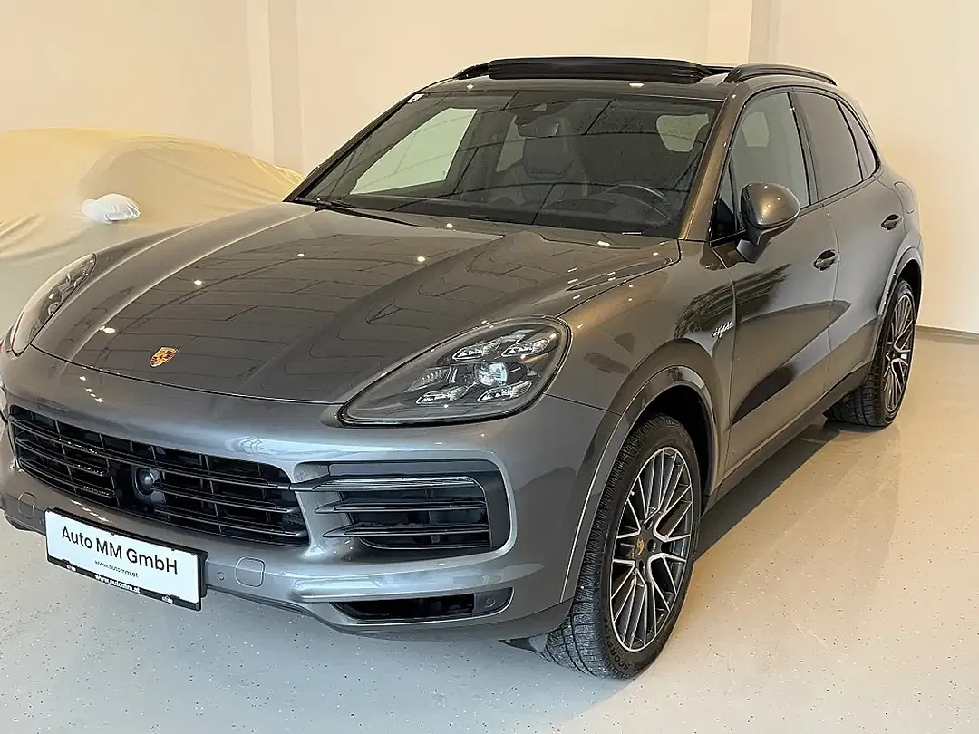 Porsche Cayenne - Thumbnail 4