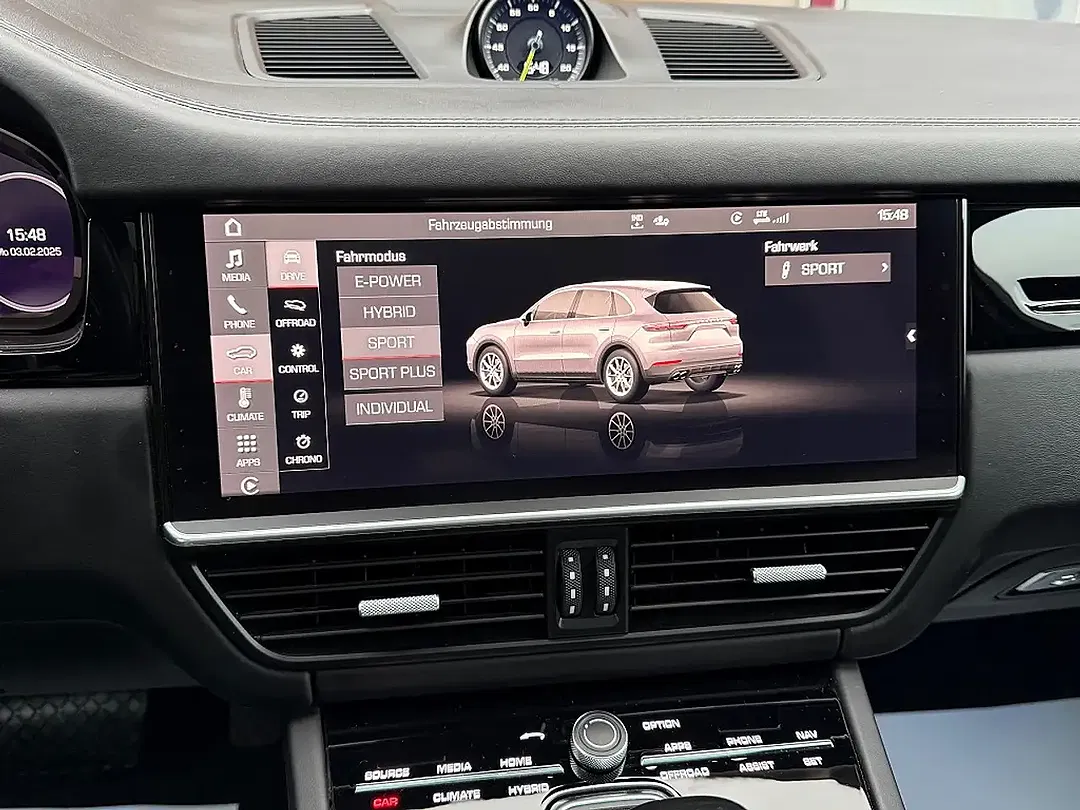 Porsche Cayenne - Thumbnail 44