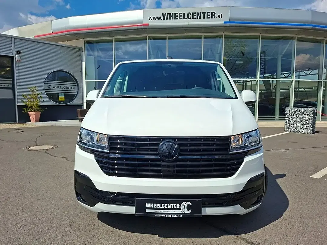 Volkswagen Transporter - Thumbnail 3
