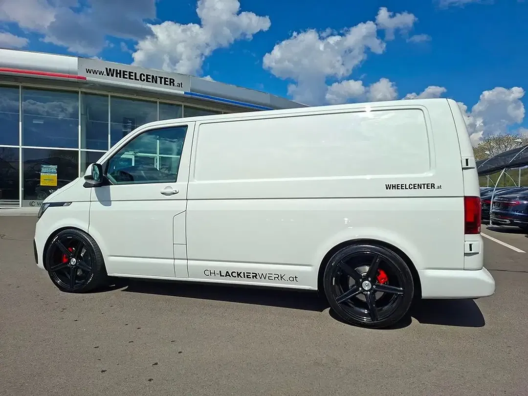 Volkswagen Transporter - Thumbnail 6