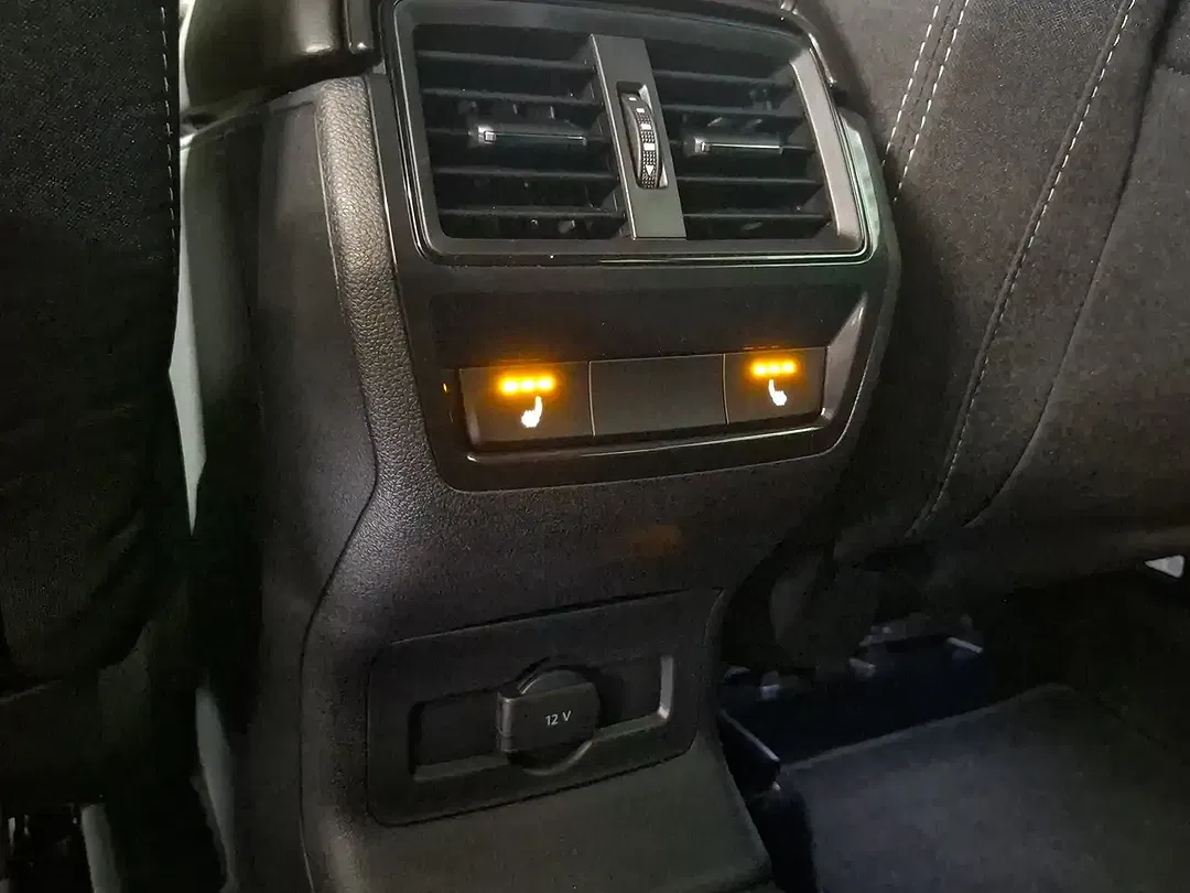 Skoda Karoq - Thumbnail 18