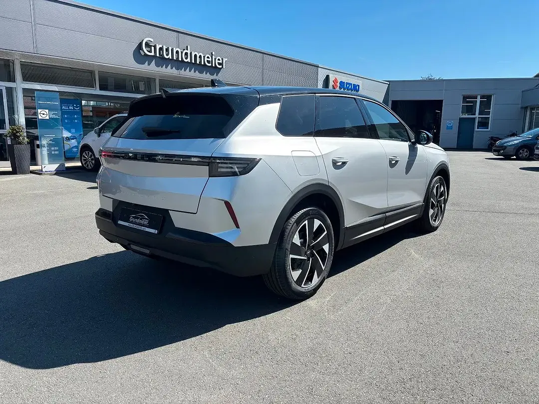 Opel Grandland X - Thumbnail 8