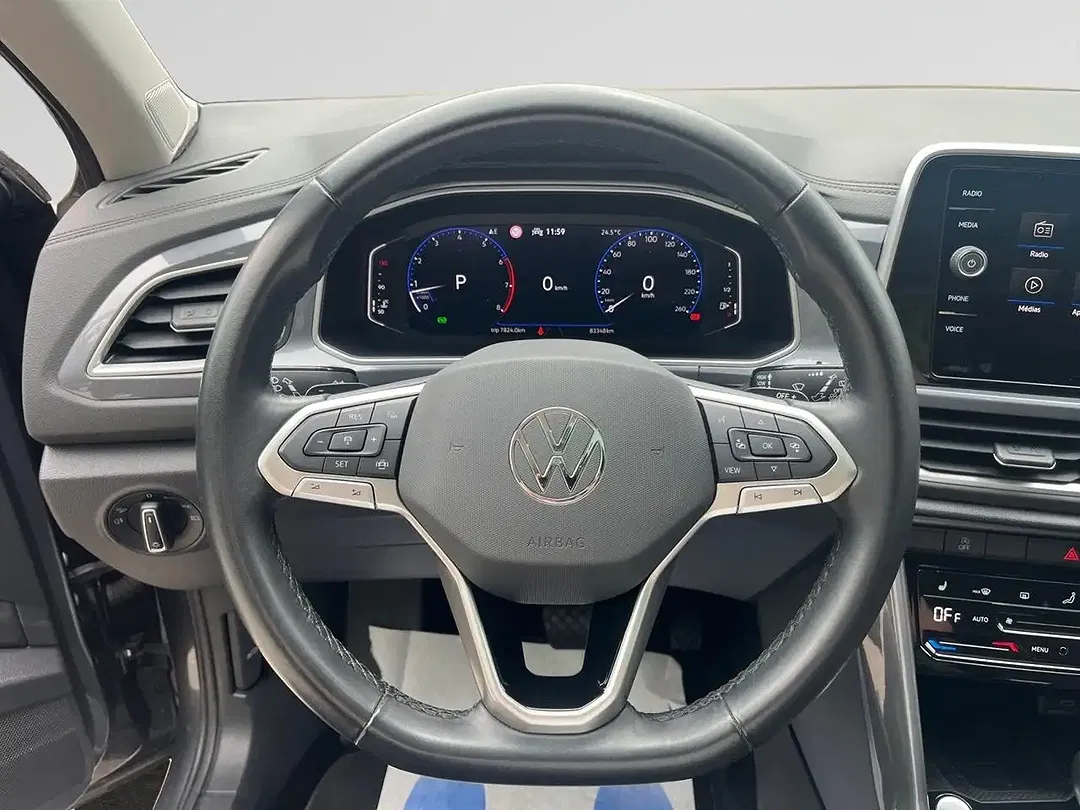 Volkswagen T-Roc - Thumbnail 10