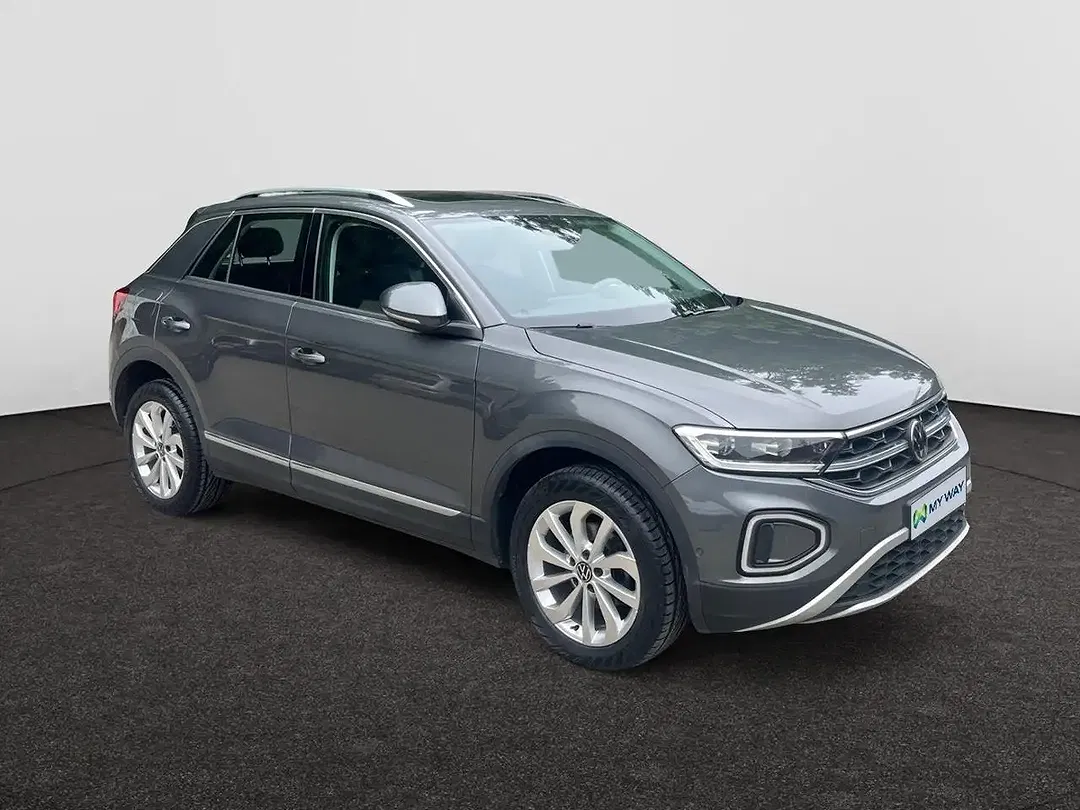 Volkswagen T-Roc - Thumbnail 3