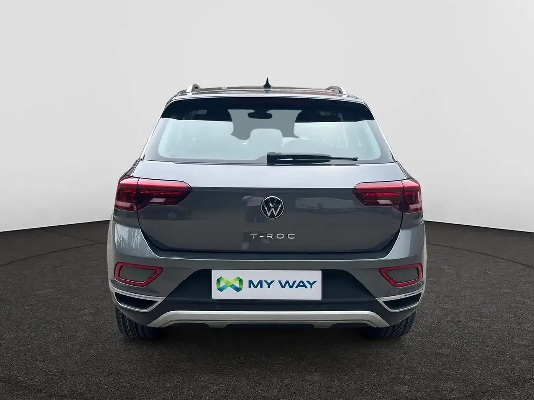 Volkswagen T-Roc - Thumbnail 5