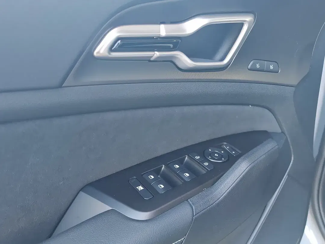 Kia Sportage - Thumbnail 10