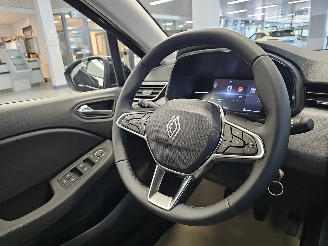 Renault Clio - Thumbnail 12