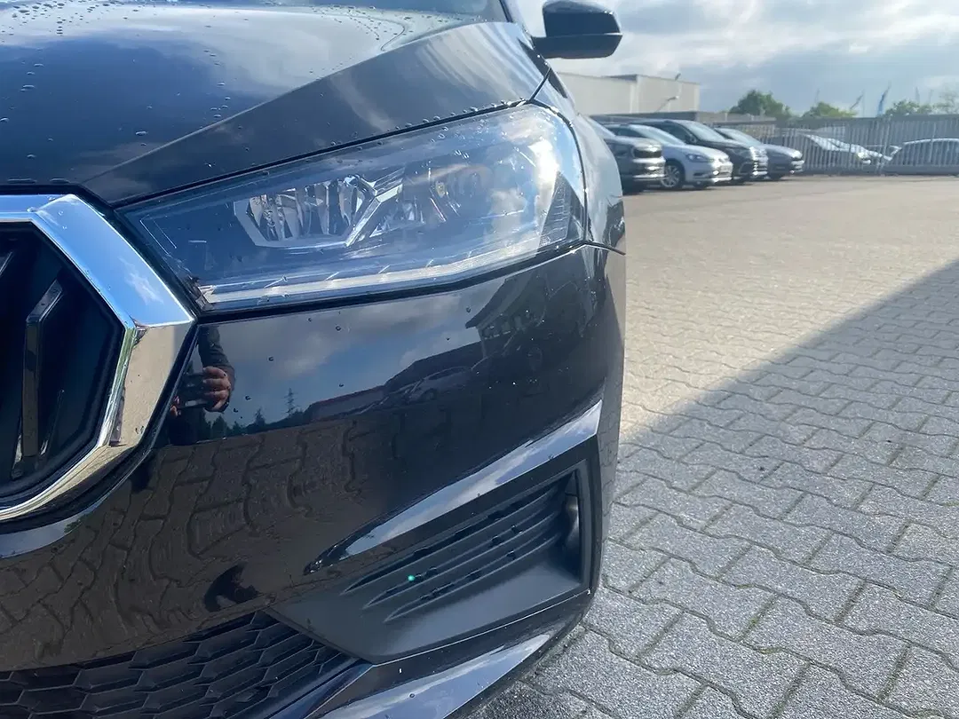 Skoda Fabia - Thumbnail 4
