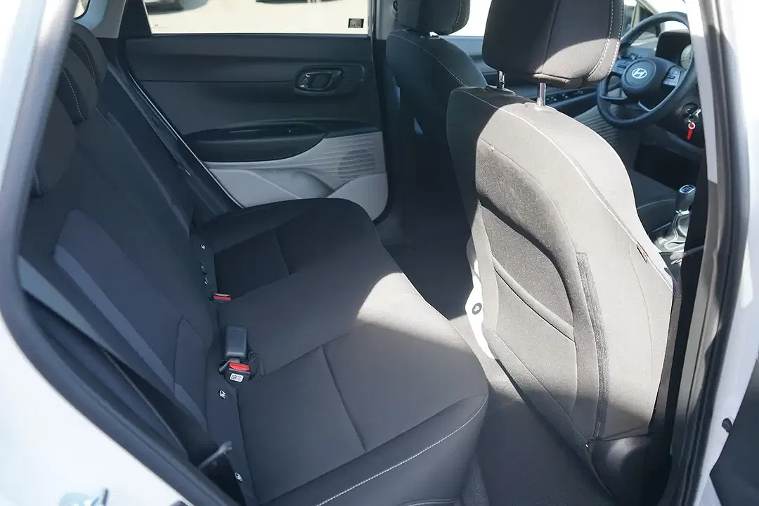 Hyundai i20 - Thumbnail 10