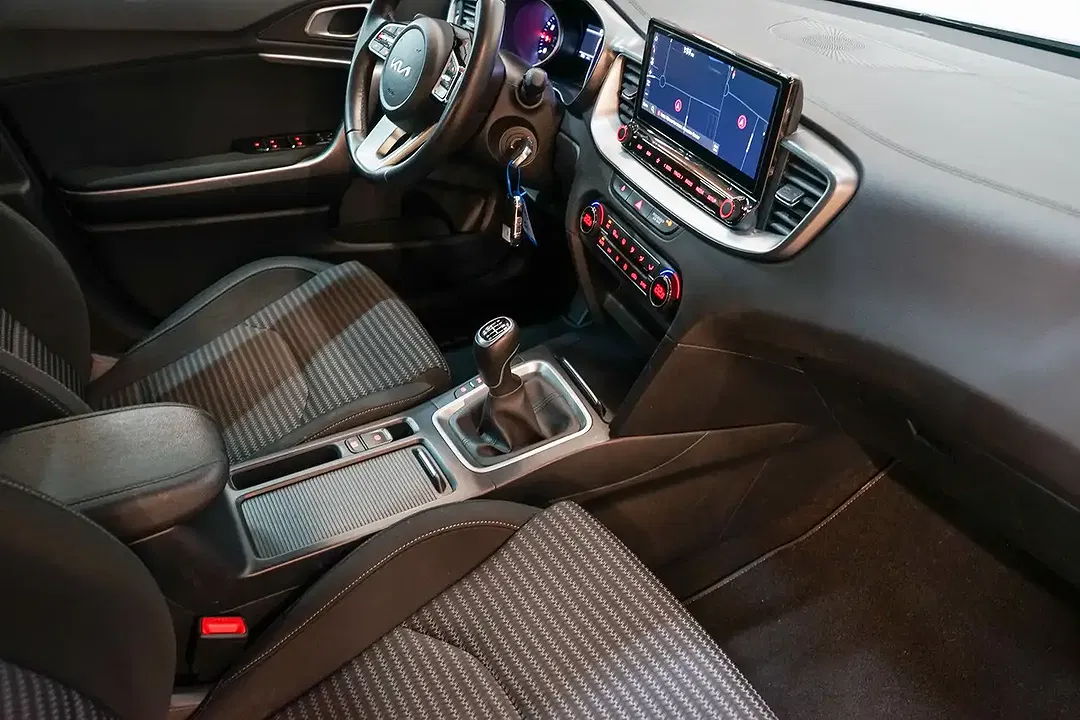 Kia Ceed SW / cee'd SW - Thumbnail 11