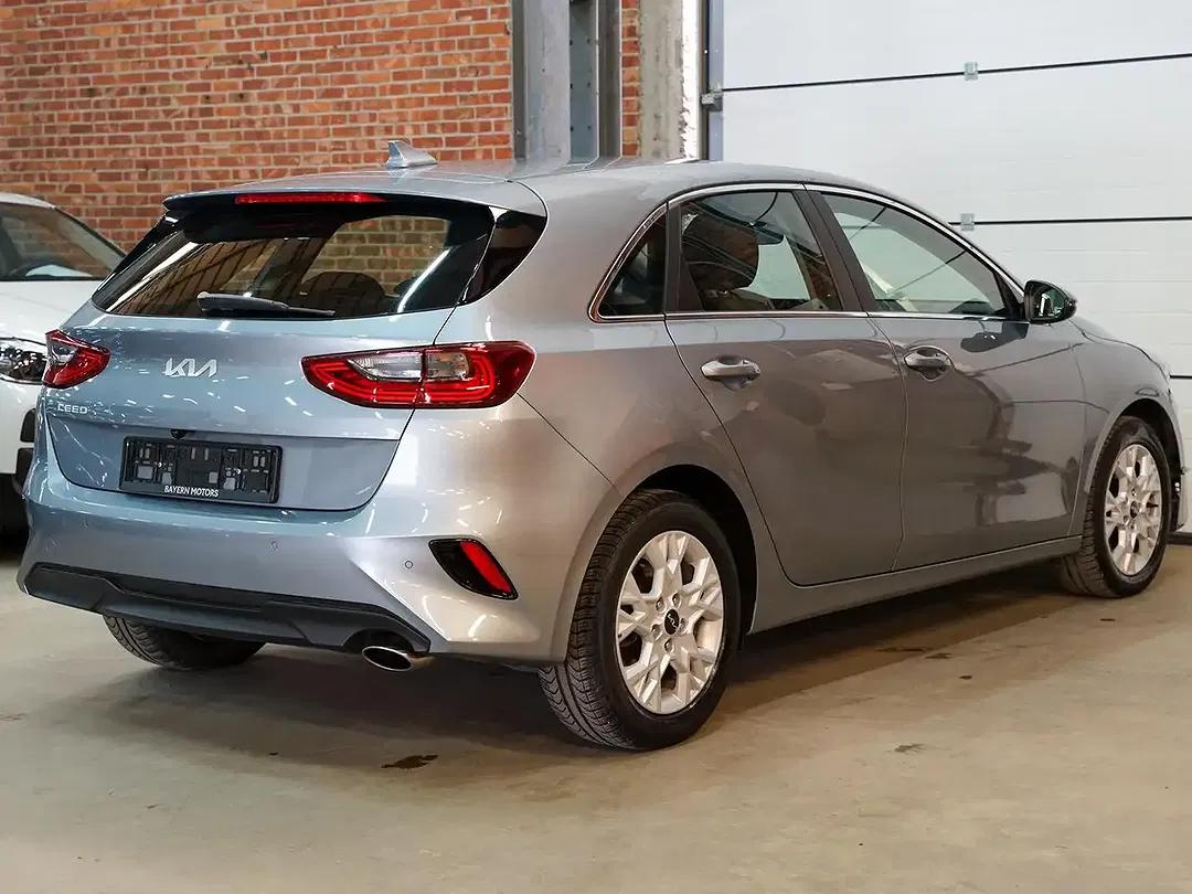 Kia Ceed SW / cee'd SW - Thumbnail 2