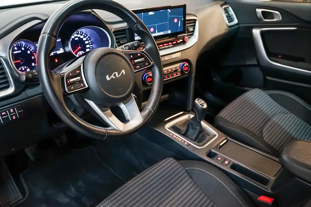 Kia Ceed SW / cee'd SW - Thumbnail 8