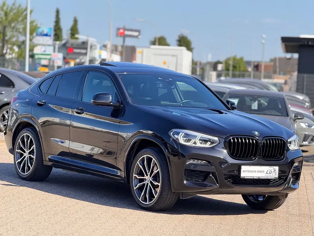 BMW X4 - Thumbnail 2