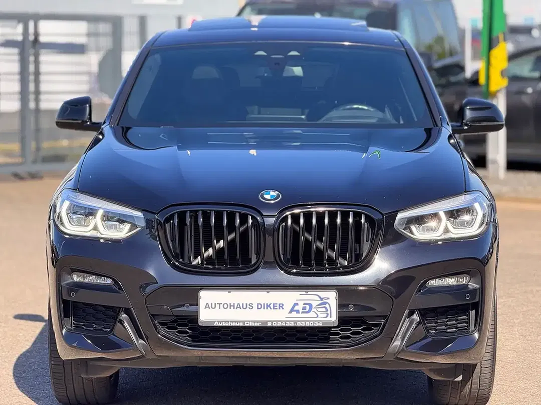 BMW X4 - Thumbnail 3