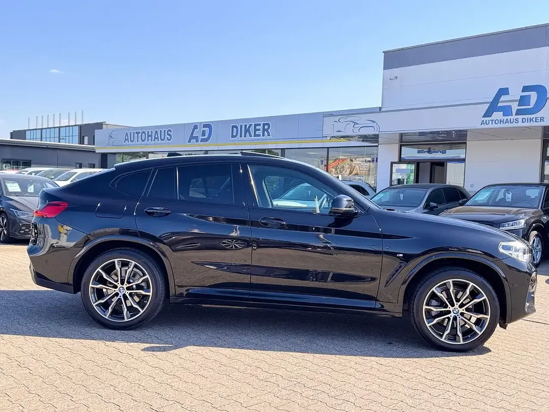 BMW X4 - Thumbnail 4