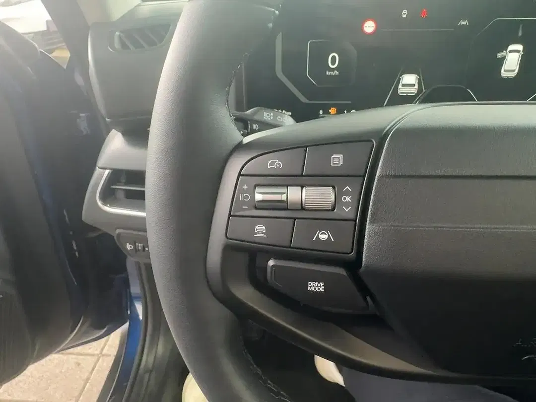 Kia K4 - Thumbnail 14