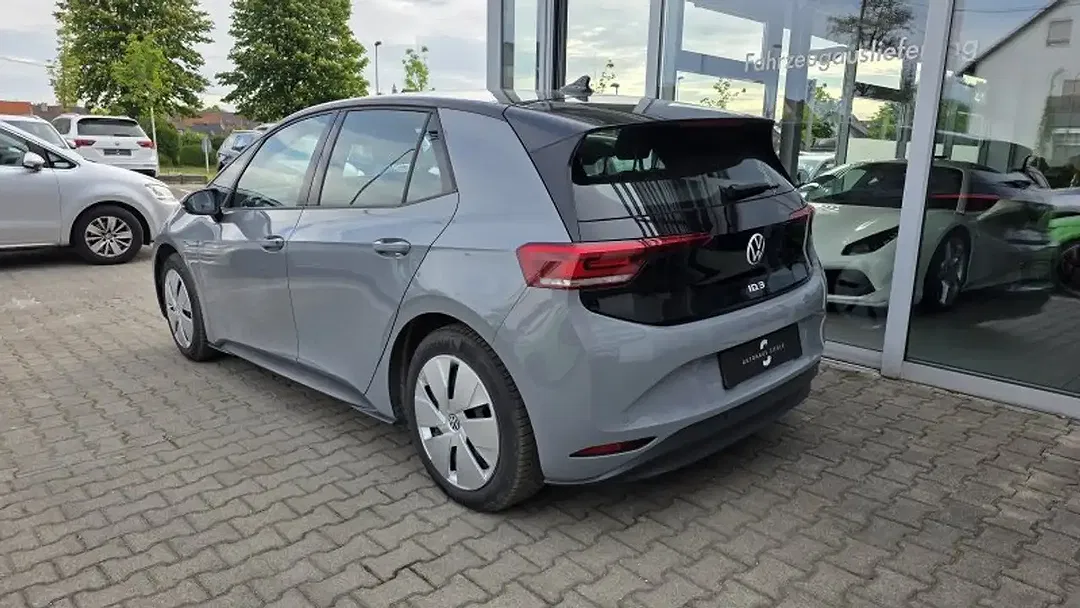 Volkswagen ID.3 - Thumbnail 4