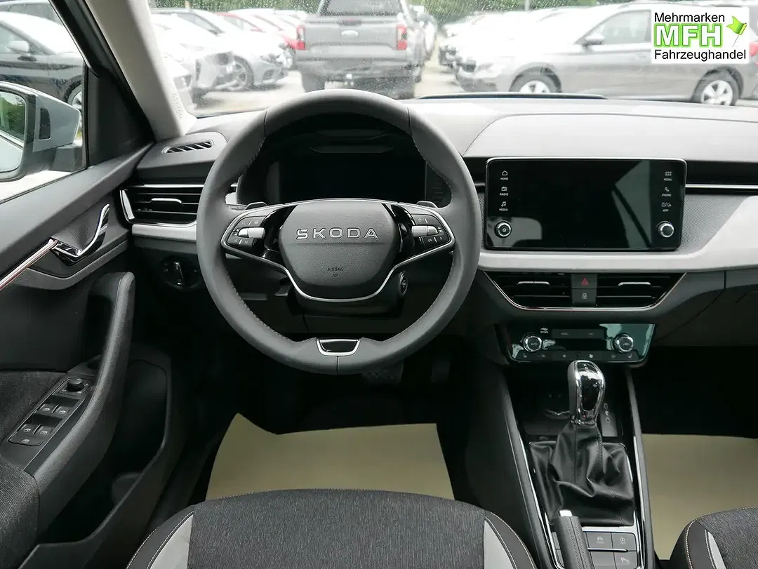 Skoda Kamiq - Thumbnail 12