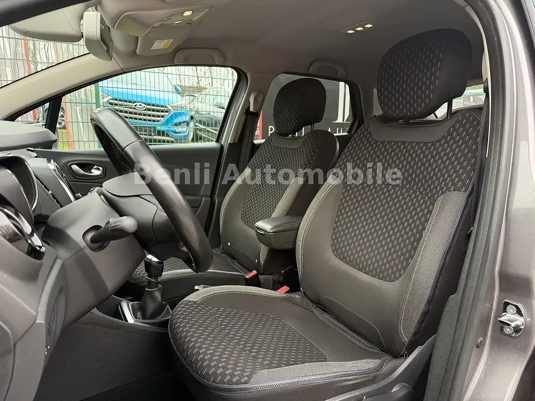 Renault Captur - Thumbnail 11