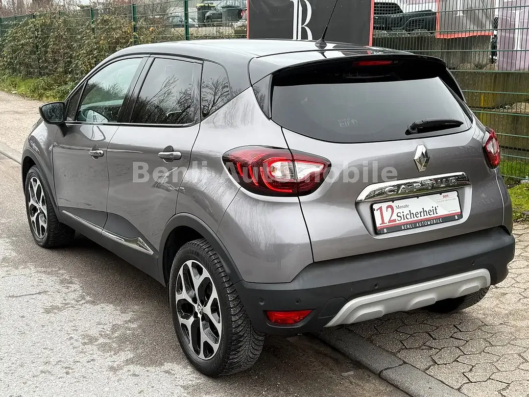 Renault Captur - Thumbnail 3