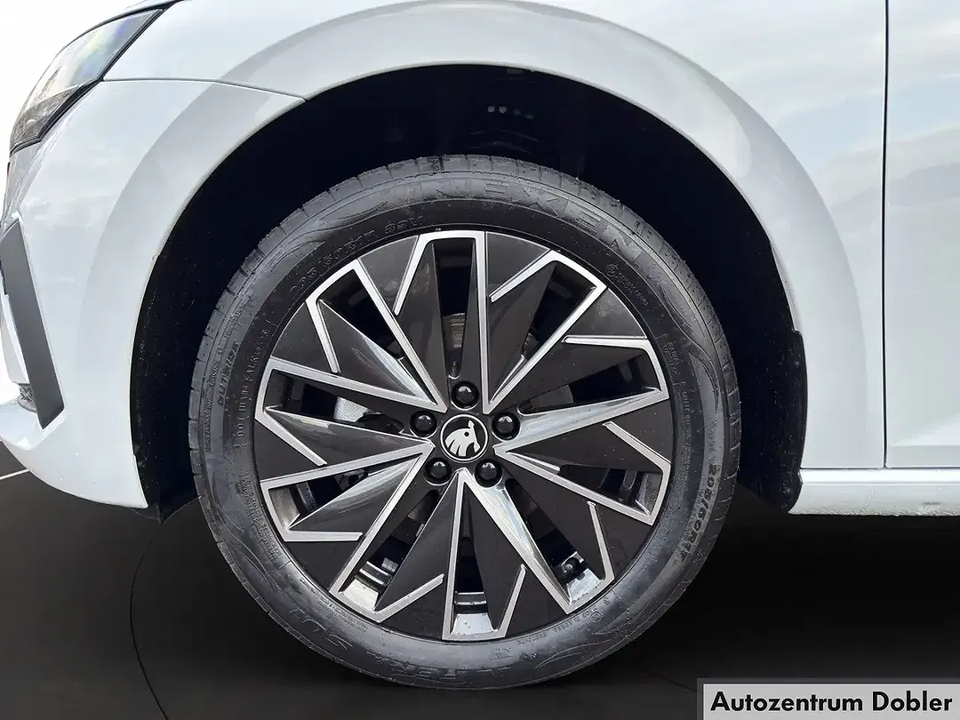 Skoda Scala - Thumbnail 6