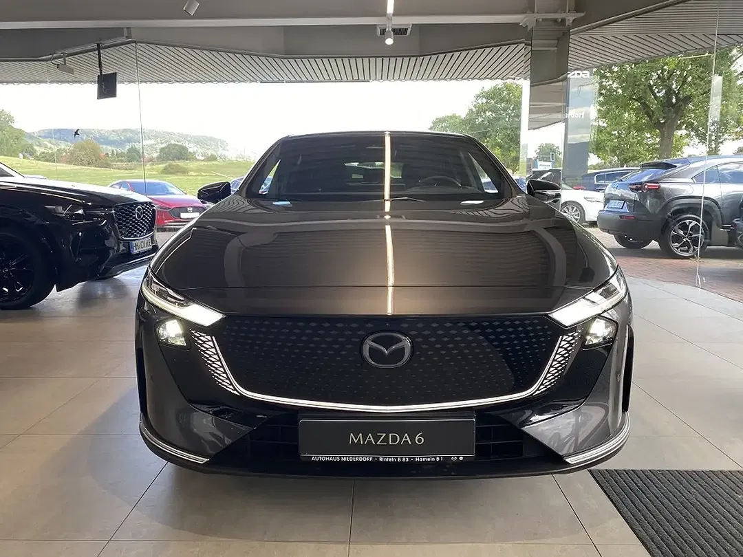 Mazda 6e - Thumbnail 13