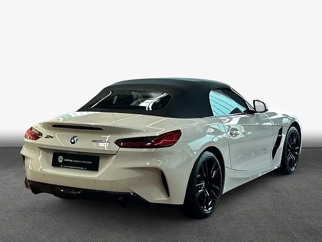 BMW Z4 - Thumbnail 2
