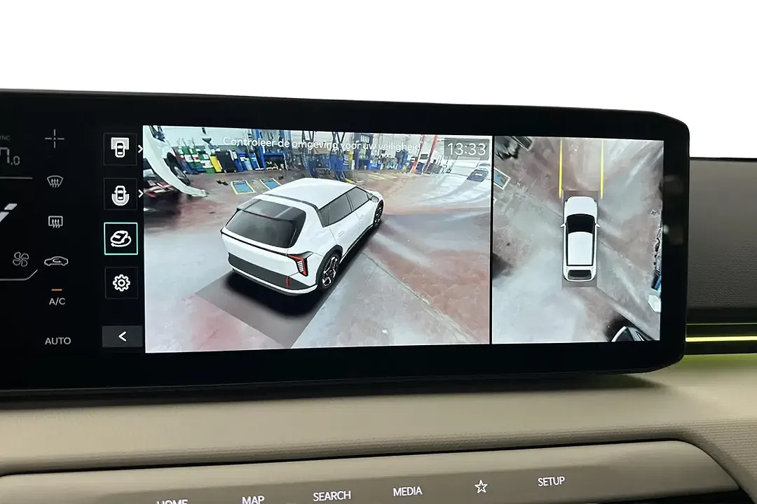 Kia EV4 - Thumbnail 15