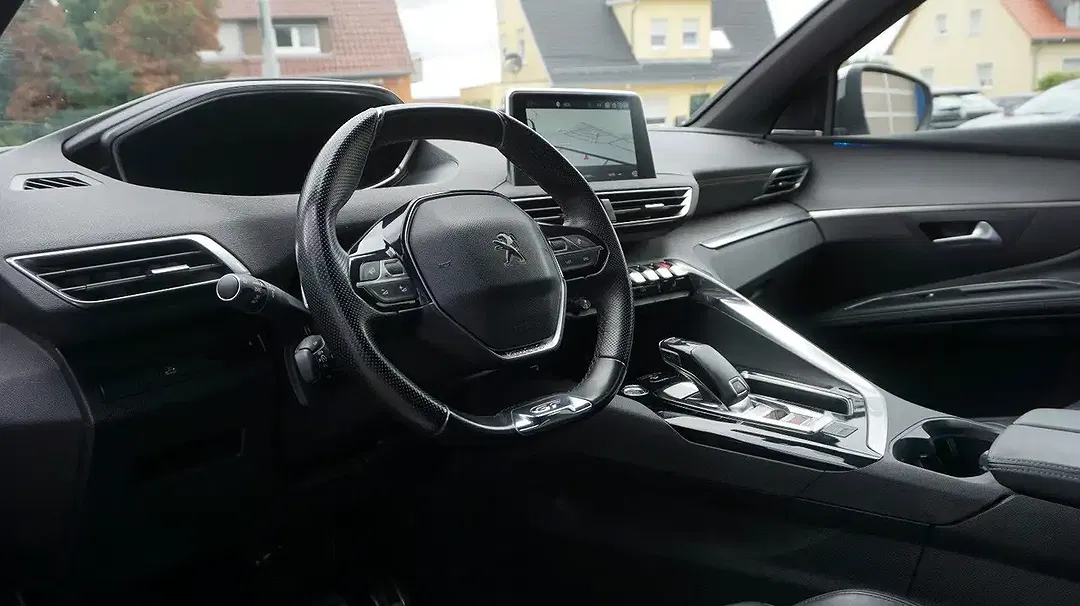 Peugeot 5008 - Thumbnail 10