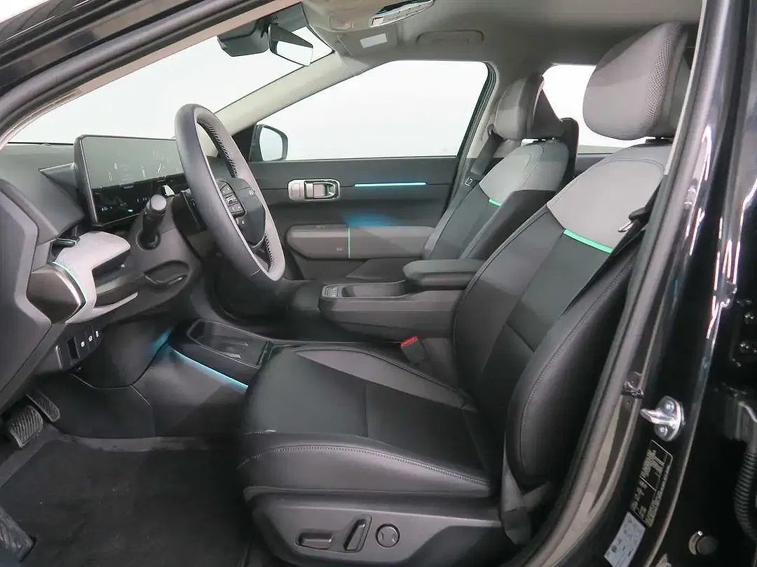 Kia EV4 - Thumbnail 10