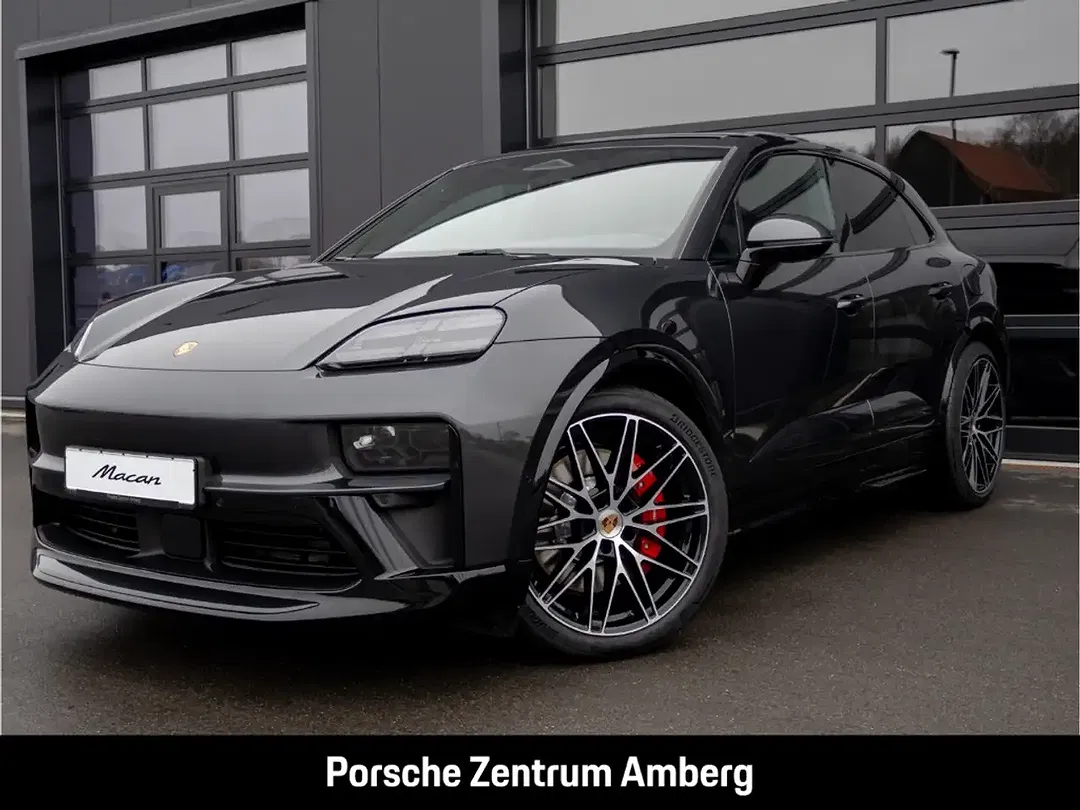 Porsche Macan - Thumbnail 1