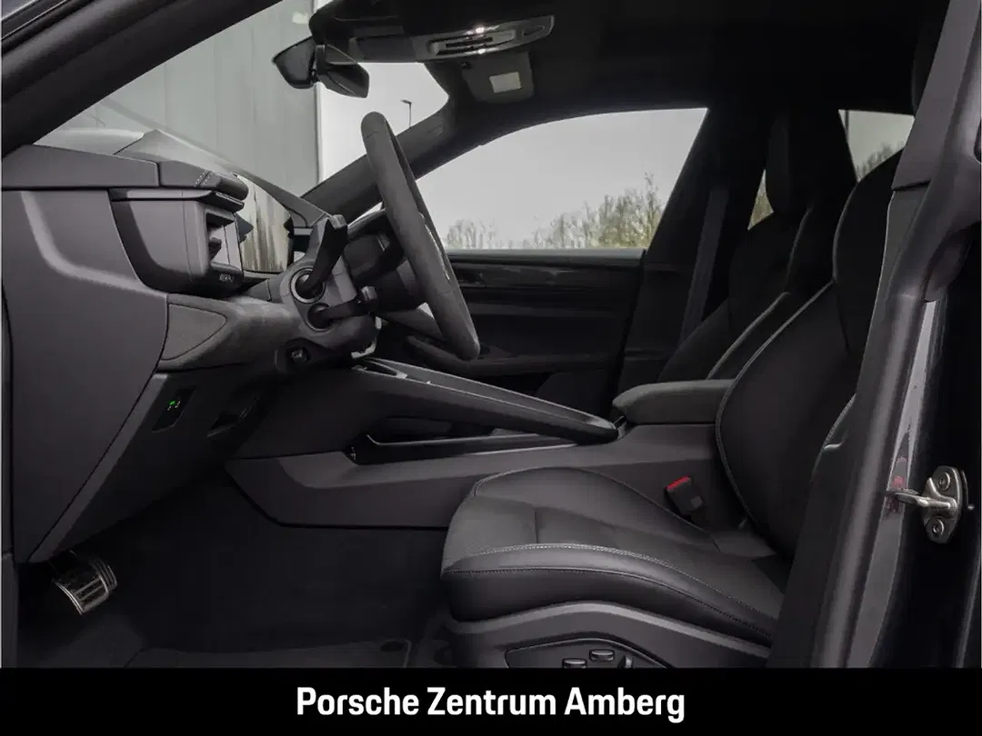 Porsche Macan - Thumbnail 15