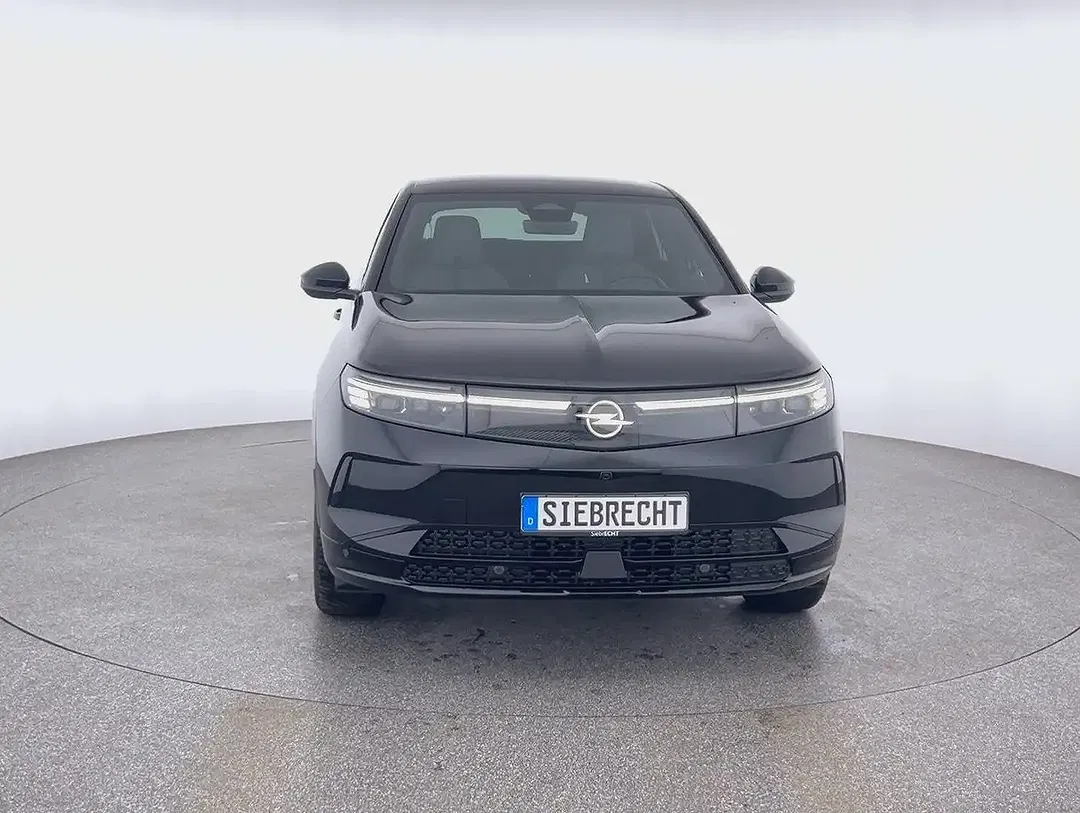 Opel Grandland - Thumbnail 2