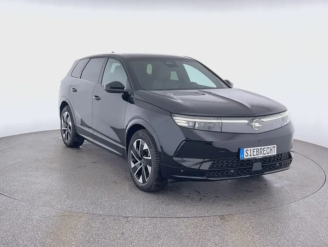Opel Grandland - Thumbnail 3