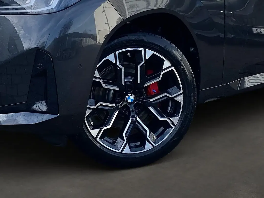 BMW X3 - Thumbnail 6