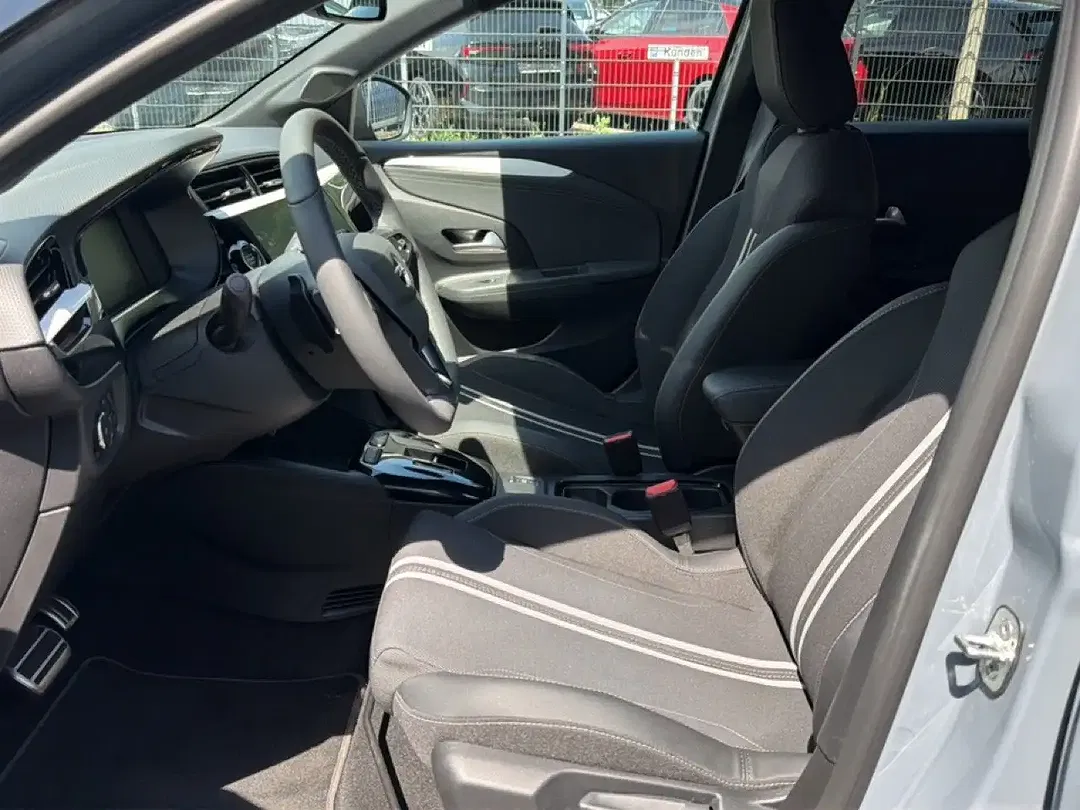 Opel Corsa - Thumbnail 8
