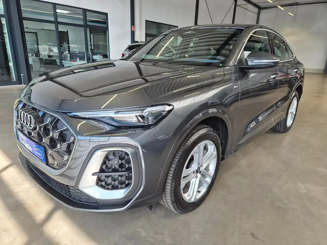 Audi Q5 - Thumbnail 10
