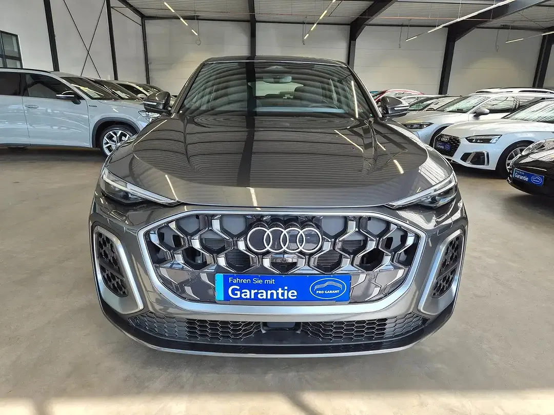 Audi Q5 - Thumbnail 2