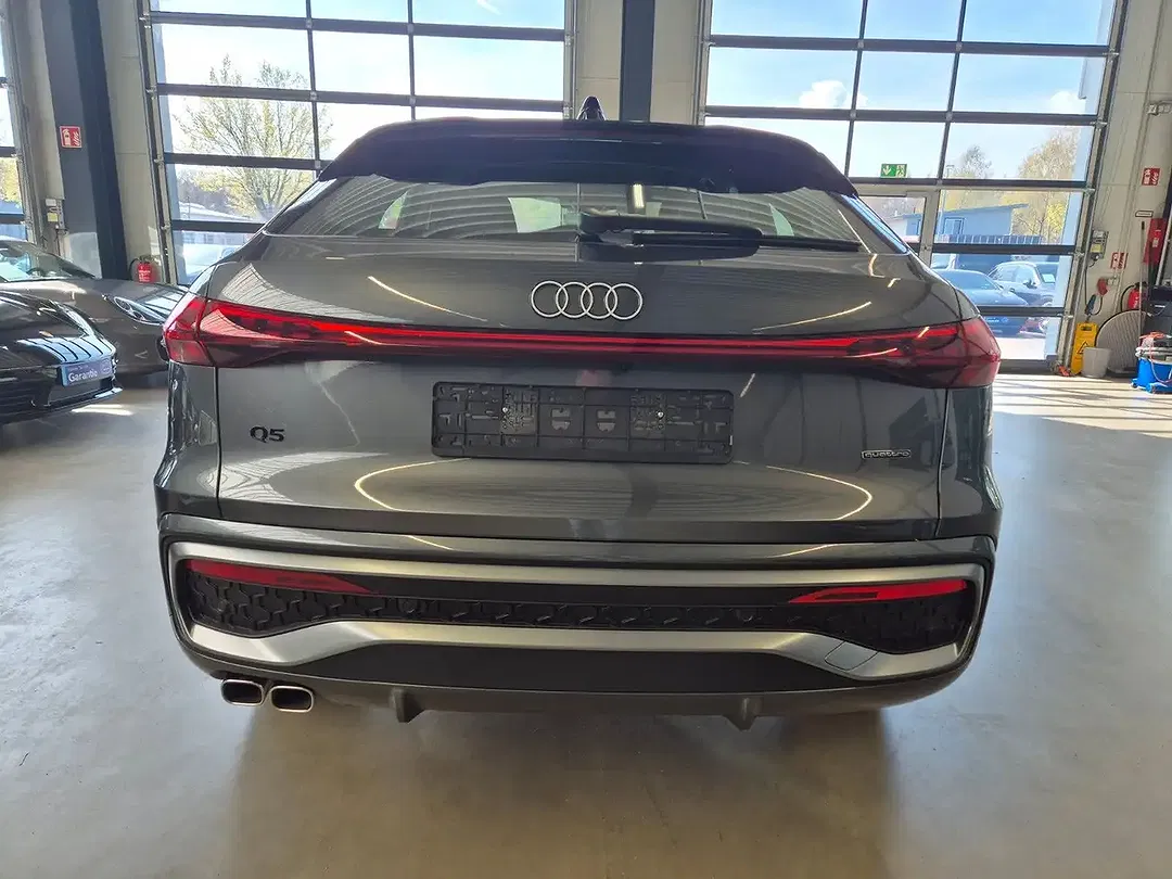 Audi Q5 - Thumbnail 7