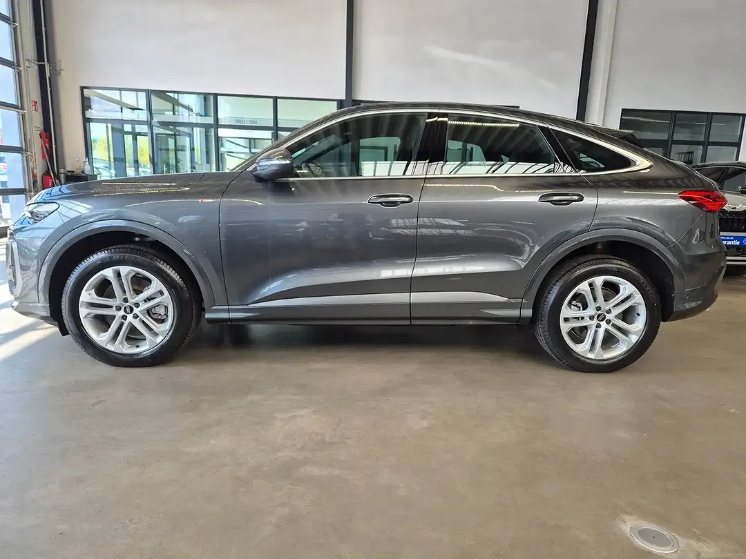Audi Q5 - Thumbnail 9