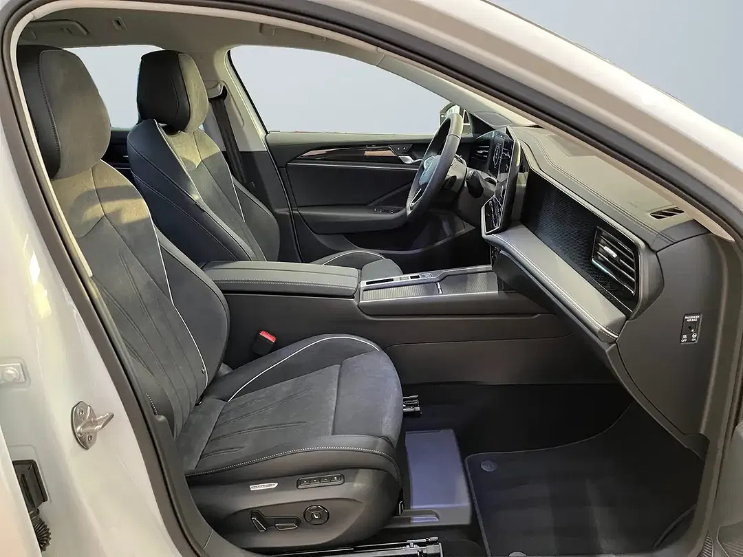 Volkswagen Passat Variant - Thumbnail 9