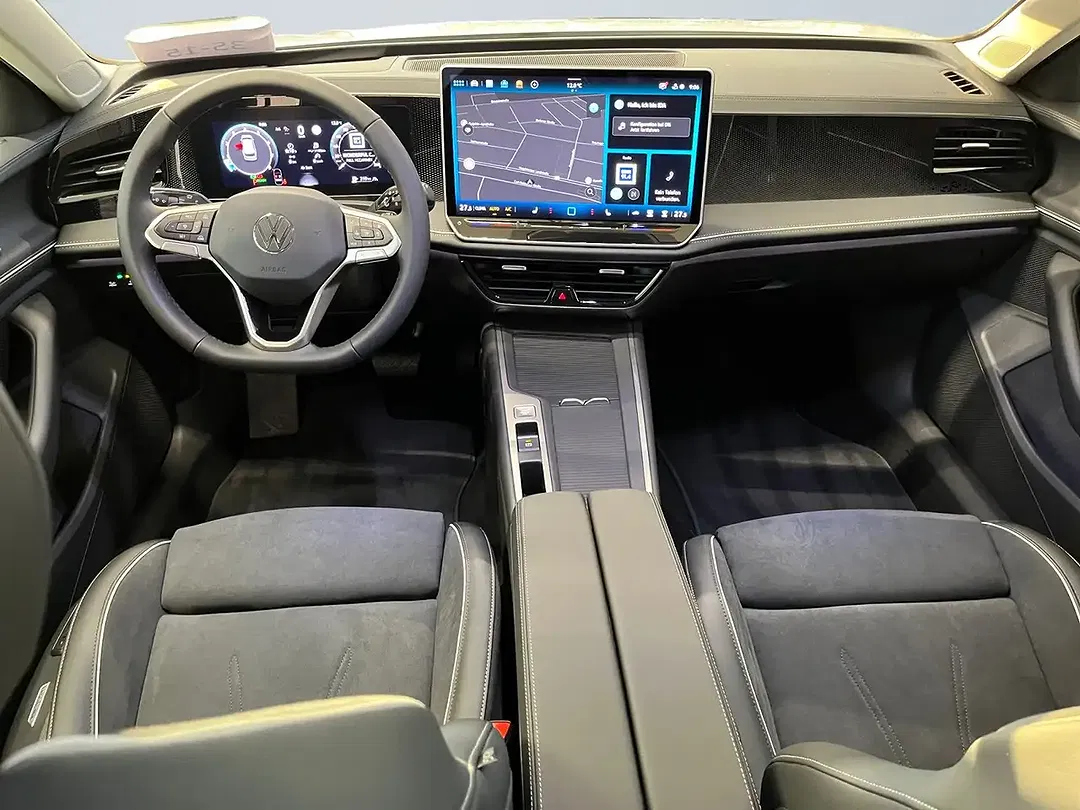 Volkswagen Passat Variant - Thumbnail 7